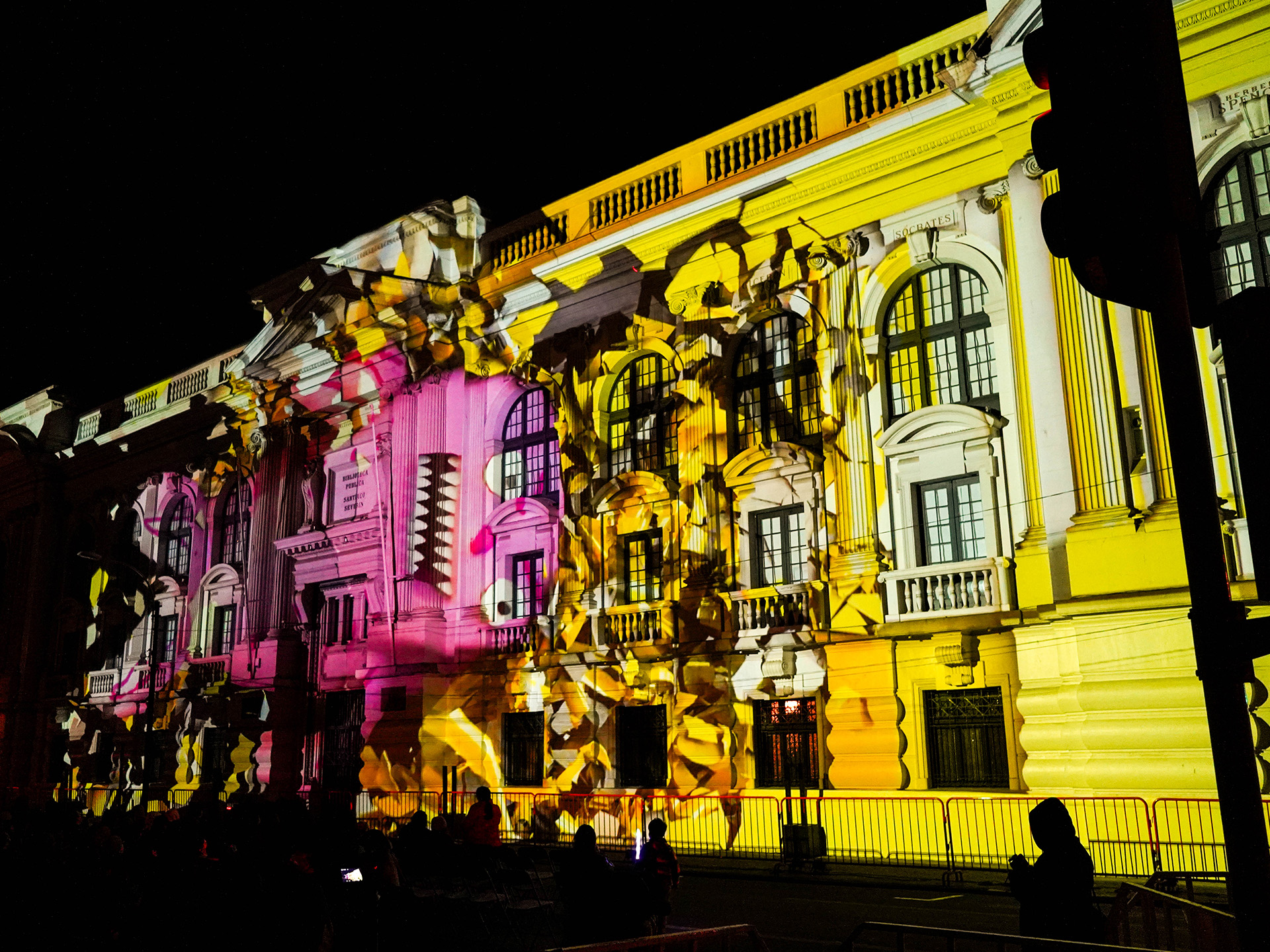 Mitos en Luz